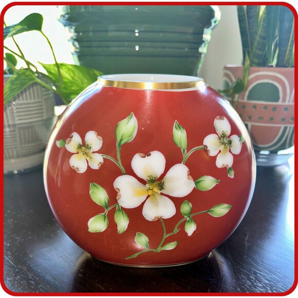 Burnt-Orange Milk Glass Vase w/ Dogwood Flower Pattern by Deluxe Inc USA - Picture 1 of 5